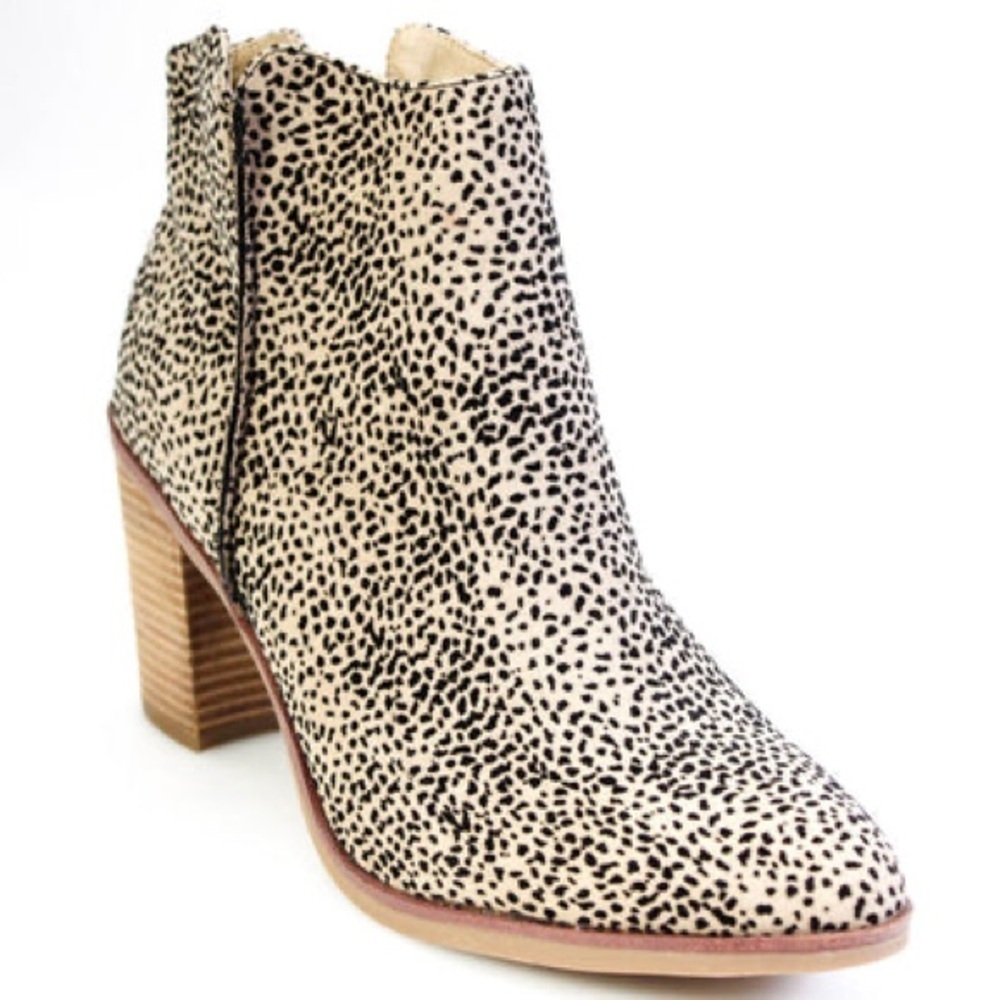 MIA Tracee Womans ERIK-F - CHEETAH NOVA Ankle Bootie Boot Size US 11 Wide NEW